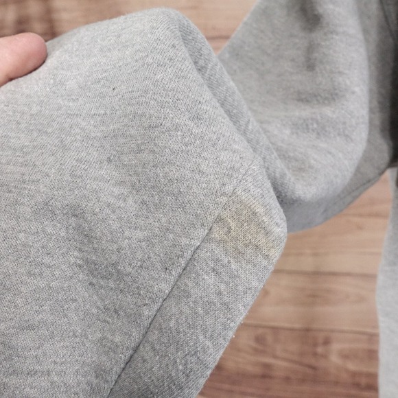 VINTAGE ST LOUIS BLUES HOCKEY EMBROIDERED LEE SPORT CREW NECK SWEATSHIRT SZ L - Picture 4 of 8